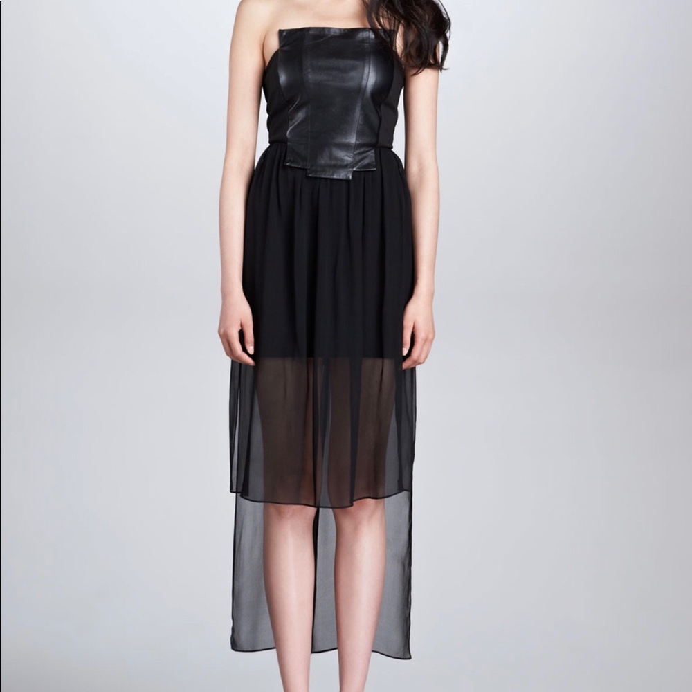 Boundary women’s black sleeveless high/low dress size small